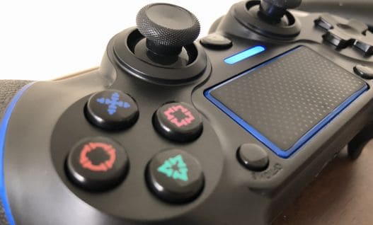 PS4コントローラー ボタン
